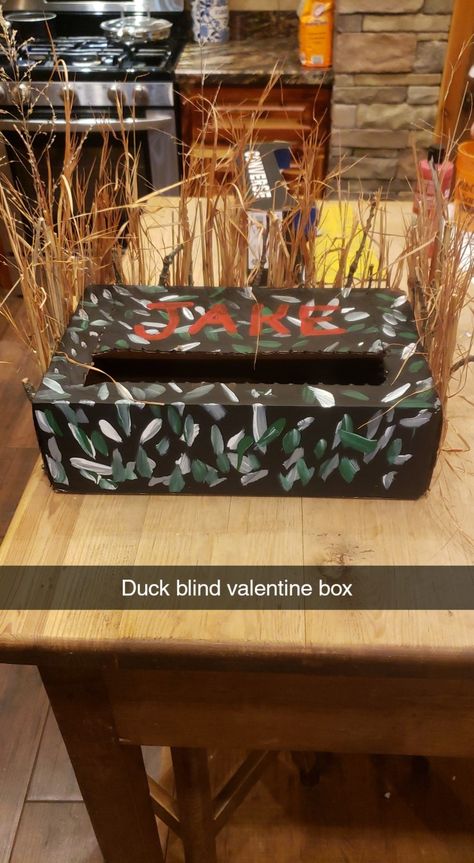 Valentines box, boys valentines box, valentines project, duck blind valentine box Boys Valentines Boxes Hunting, Camo Valentines Day Boxes, Hunting Valentines Boxes, Hunting Valentines, Kids Valentine Boxes, Duck Blind, Goose Hunting, Valentine Boxes, Valentine Day Boxes