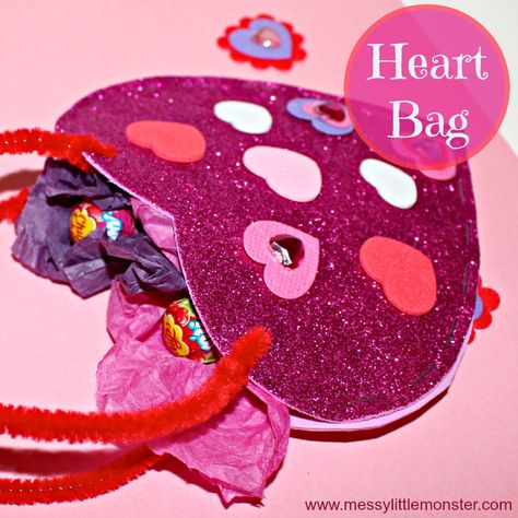 Easy Valentines Day heart bag craft for kids. Make a DIY treat bag from foam. Great for all ages from toddlers and preschoolers upwards. Would be a fun activity for a heart or love themed project or for Mothers Day. Valentine Bag Ideas, Diy Treat Bag, Preschool Valentine Crafts, Valentines Day Bags, Heart Craft, Easy Valentines, Valentines Gift Bags, Preschool Valentines, Bag Craft