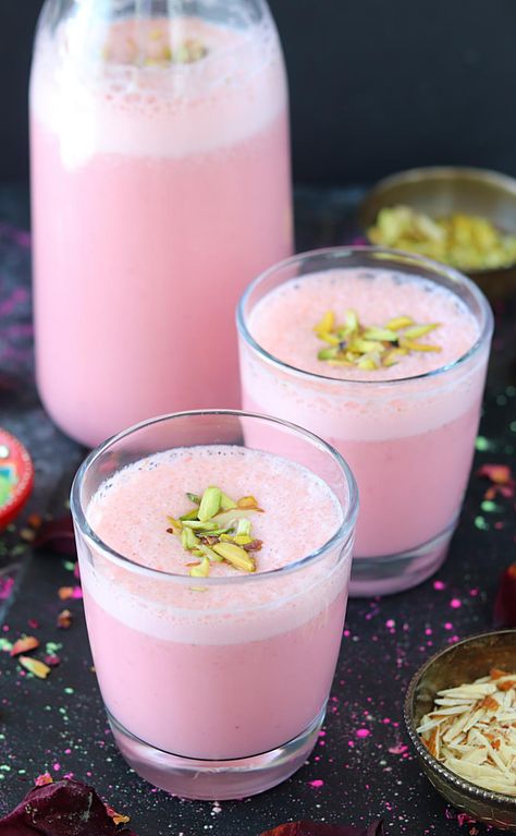 Gulkand Strawberry Milkshake Summer Special Drinks, Holi Recipes, Strawberry Drinks, Eggless Cake Recipe, Summer Drink Recipes, Kebab Recipes, Milkshake Recipes, Strawberry Milkshake, Coconut Cookies