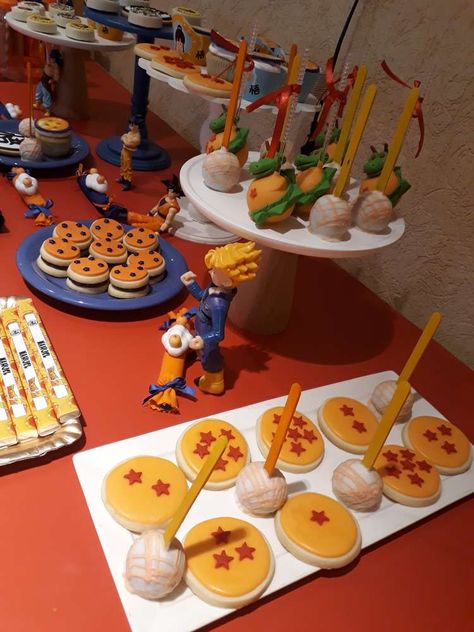 Dragon Ball Z Food Ideas, Dragonball Party Ideas, Dragon Ball Wedding Theme, Dragon Ball Z Party Ideas Diy, Dragonball Z Party Ideas, Dragon Ball Z Treats, Dragon Ball Z First Birthday, Dragonball Birthday Party, Dragon Ball Birthday Party Ideas