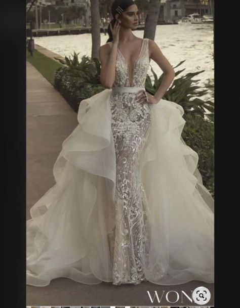 Miami Wedding Dress, Wona Concept, Sophisticated Bride, Stunning Wedding Dresses, Ball Gowns Evening, Gorgeous Wedding Dress, A Wedding Dress, Wedding Dress Ideas, Ball Gown Wedding Dress