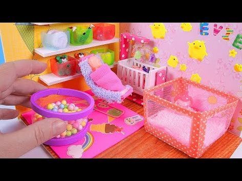 DIY Miniature Baby Playroom & Playpen, Ball Pit, Baby Potty - YouTube Barbie Bebe, Miniature Nursery, Dollhouse Rooms, Miniature Bathroom, Moana Maui, Barbie Diy Accessories, Twin Nursery, Diy Barbie House, Baby Playroom