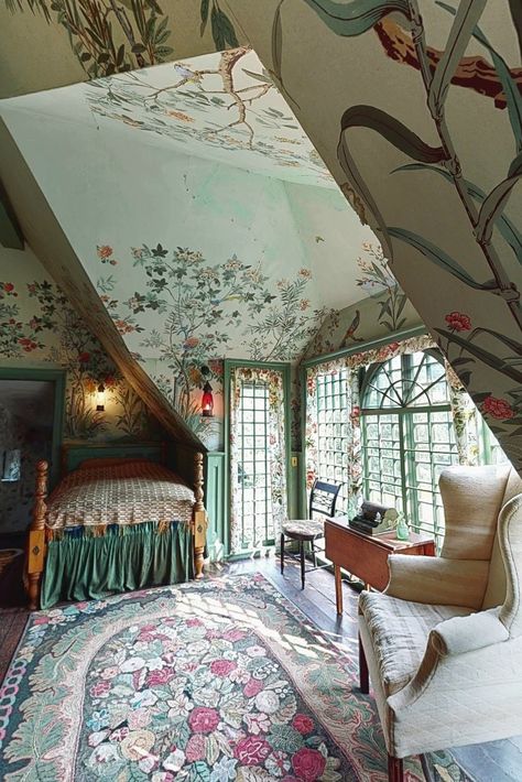 Studio Ghibli Inspired Room, Comfy Apartment, Farm Cottage, Cottage Bedroom, Cottage Ideas, 3d Tour, Attic Bedroom, Dream House Rooms, Handmade Porcelain