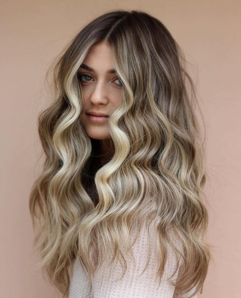 40 Effortlessly Hot Dirty Blonde Hair Ideas for 2024 - Hair Adviser Natural Dark Blonde Hair, Dirty Blonde Hair Ideas, Dishwater Blonde, Natural Dark Blonde, Blonde Hair Ideas, Hazel Hair Color, Dark Blonde Hair Color, Hair Adviser, Curly Hair Photos