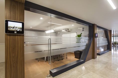 Inside Sampa Automotive’s New Headquarters - Officelovin' Office Partition Design, Glass Partition Designs, Office Cabin Design, Small Office Design Interior, Meeting Room Design, Interior Kantor, Glass Cabin, Small Office Design, Office Tour