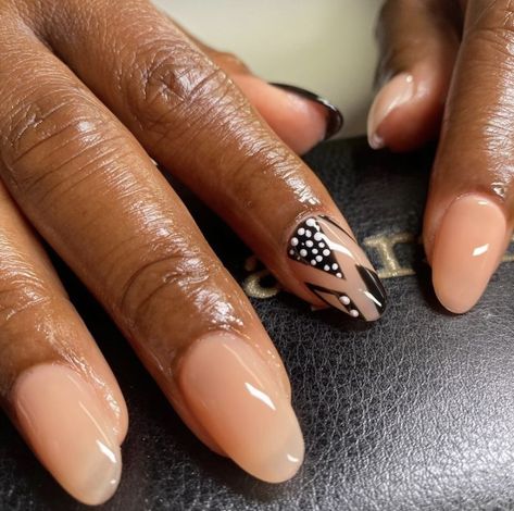 Simple Stiletto Nails, Nail Palette, Sophisticated Nails, Shiny Nails Designs, Nail Tip Designs, French Manicures, Fall Gel Nails, Manicure Inspiration, Pretty Nail Art Designs