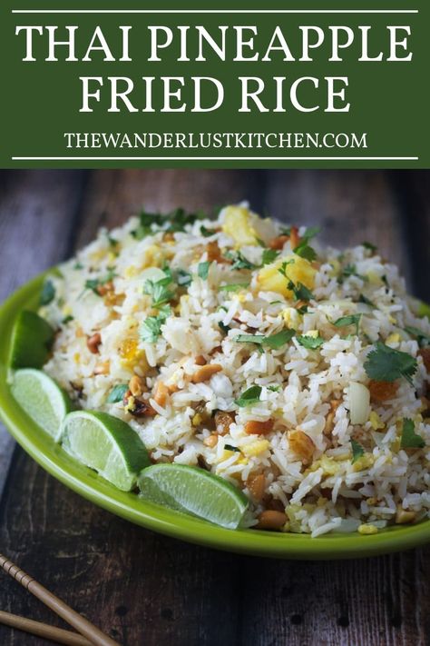 Thai Pineapple Fried Rice, Pineapple Fried Rice Recipe, Thai Drunken Noodles, Pineapple Curry, Thai Fried Rice, Pineapple Rice, Pineapple Fried Rice, Drunken Noodles, Curry Noodles