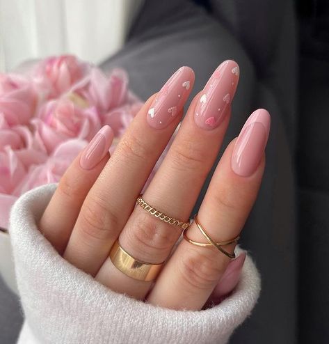 Light Pink Nails, February Nails, Gel Set, Classic Nails, Oval Nails, Heart Nails, Classy Nails, Pretty Acrylic Nails, Chic Nails