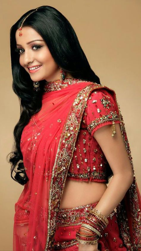 Chhavi Pandey, Amrita Rao, Bold Outfits, Anupama Parameswaran, Red Lehenga, Tv Actors, Beautiful Long Hair, Long Hair Women, India Beauty