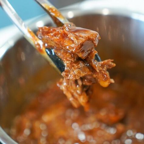 Instant Pot BBQ Beef - The Typical Mom Instant Pot Bbq Beef, Bbq Beef Crockpot, Crockpot Shredded Beef, Rice For Dinner, Slow Cooker Korean Beef, Bbq Roast, Bbq Chicken Crockpot, Healty Dinner, Homemade Barbecue Sauce