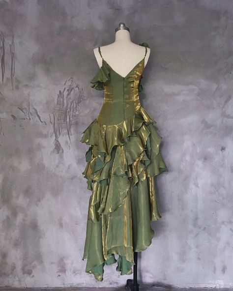 🥰Spaghetti strap evening gown dress with asymmetrical layered flounce design, 4 colors available.🛍️ 👉Search 'EASCY-001' on devilinspired.com #devilinspired #eveningdress #eveninggown #elegantdress #lolitafasion #lolitacoord Green And Black Dress Formal, Prom Dresses Olive Green, Witchy Formal Dress, Nature Dress Design, Green And Black Gown, Green Night Dress, Dark Green Dress Formal, Formal Dresses Green, Green Dress Formal