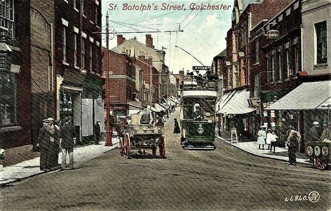 ST. BOTOLPH,S STREET - COLCHESTER - POSTED - J20 ESSEX POSTCARD 1908 Colchester Essex, Street Look, Rare Photos, The Horse, Old Photos, Street View, Horses, Lake, Road