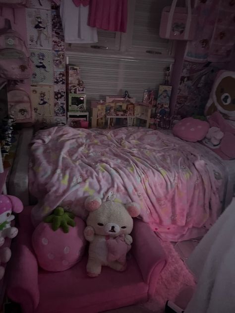 Kekecore Aesthetic, Pink Hyper Feminine Room, Cozy Kawaii Bedroom, Room Ideas Cutecore, Cute Core Room, Little Spaces Aesthetic, Cutecore Room, Sanrio Room, Hello Kitty Room Decor