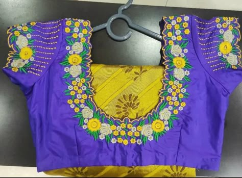 Computer Embroidered Blouse Designs, Computer Work Blouse Designs, Computer Embroidery Designs, Modern Blouse Designs, 50 Blouse Designs, Magam Work, Blue Blouse Designs, Mirror Work Blouse Design, Latest Bridal Blouse Designs