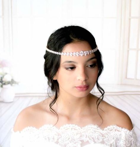 This beautiful rose gold forehead band has a clustered leaf style created with cubic zirconium stones for a diamond like sparkle.- Created with Swarovski Pure Brilliance stones- Rose gold, rhodium or yellow gold- Headpiece measures 15.5" x 5/8"- Nickel free- Hair combs on each end- READY TO SHIP AS PICTURED... Bridal Hair Chain, Forehead Hair, Rose Gold Tiara, Wedding Hair Head Piece, Crystal Bridal Tiaras, Gold Headpiece, Gold Tiara, Rose Gold Bridal, Nails Elephant