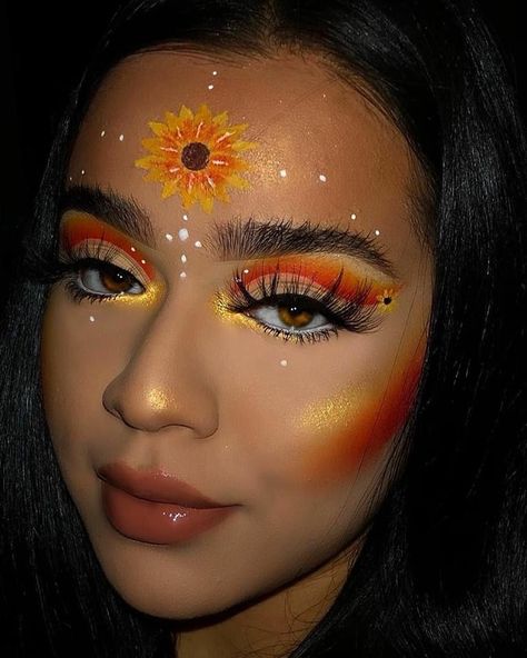 Coachella Make-up, Coachella Makeup, Fantasy Make-up, Halloween Make-up Looks, Make Up Designs, Orange Makeup, Halloween Makeup Ideas, Halloween Eye Makeup, Face Art Makeup