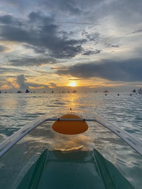 boracay sunset on a clear kayak Boracay With Friends, Clear Kayak Aesthetic, Boracay Aesthetic Photography, Boracay Prank Photo, Boracay Beach Philippines, Crystal Kayak Boracay, Boracay Philippines Aesthetic, Phillipines Boracay, Boracay Pictures