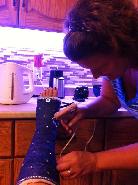 Cass helping make my cast a little prettier. Cast Colors, Long Leg Cast, Achilles Tendon, Leg Cast, Emergency Kit, Fun At Work, Surgery, It Cast, Quick Saves