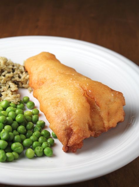 Kitchen Trial and Error: beer battered haddock Battered Haddock, Beer Batter Recipe, Beer Battered Fries, Baked Haddock, Haddock Recipes, Beer Battered Fish, Beer Battered, Batter Recipe, Battered Fish