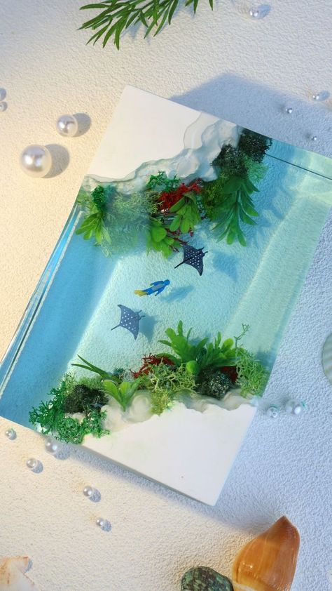 Let's Resin How to Make Underwater Resin Diorama | rock, resin, plant | 💚Let's explore the mysteries of underwater. 🌿Casting process and reveal of this underwater resin diorama: A diver is diving, around his is underwater... | By Let's Resin Underwater Diorama, 3d Underwater, Rock Resin, Ocean Diorama, Resin Diorama, Underwater Ocean, Earth Science, Diver, Diving