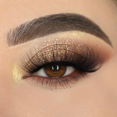 Gala Make Up, Glittery Eye Makeup, Everyday Eye Makeup, Glittery Eyes, Bridal Eye Makeup, Eye Makeup Pictures, Makijaż Smokey Eye, Pinterest Makeup, Eye Makeup Designs