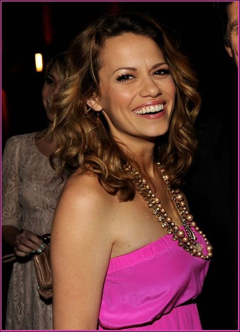 bethany joy lenz oth - Google Search Joy Lenz, Bethany Joy Lenz, Bethany Joy, Taurus Love, Tree Hill, One Tree Hill, Much Needed, Beauty Icons, One Tree