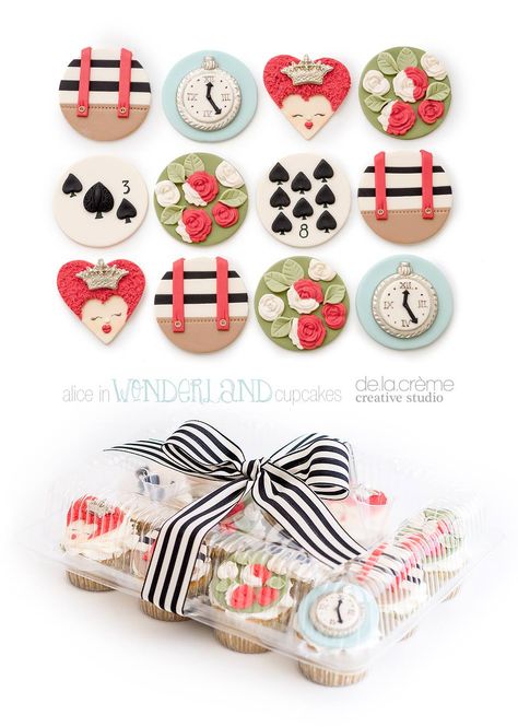 Alice in Wonderland Cupcake Toppers - de la creme Alice In Wonderland Tea Party Food, Alice In Wonderland Cupcake Toppers, Alice In Wonderland Cupcakes, Wonderland Party Decorations, Dragon Cakes, Alice In Wonderland Cakes, Cake Pop Decorating, Cupcake Decorations, Fondant Cupcake Toppers