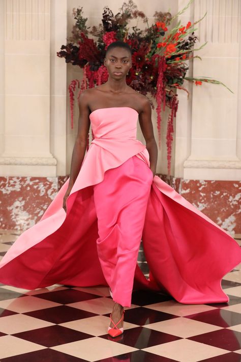 Carolina Herrera RTW Spring 2022 [PHOTOS} – WWD Pink Satin Fabric, Carolina Herrera Gown, Carolina Herrera Dresses, Iconic Outfits, Best Gowns, Georges Chakra, Resort 2024, Teri Jon, Wedding Attire Guest