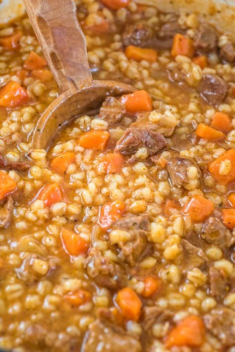 This Hearty Beef Barley Soup is a restaurant-worthy, absolutely delicious, easy-to-make and filling meal. Made with only 8 ingredients, less than 30 minutes of active cooking time, and minimal cleanup, it will feed the whole family! ❤ COOKTORIA.COM Beef Barley Soup Dutch Oven, Beef Barley Soup Recipes Best, Barley Soup Crockpot, Crockpot Beef Barley Soup, Barley Recipes, Beef And Barley Soup, Soup Beef, Beef Barley, Beef Barley Soup