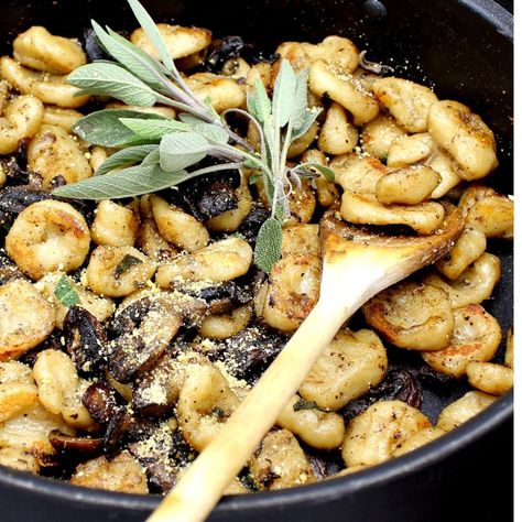 Vegan Sage Recipes, Sage Butter Gnocchi Recipes, Sage Butter Gnocchi, Sage Brown Butter Gnocchi, Pumpkin Gnocchi With Sage Butter Sauce, Butternut Squash Sage Gnocchi, Butter Gnocchi, Gnocchi Vegan, Greek Roasted Potatoes