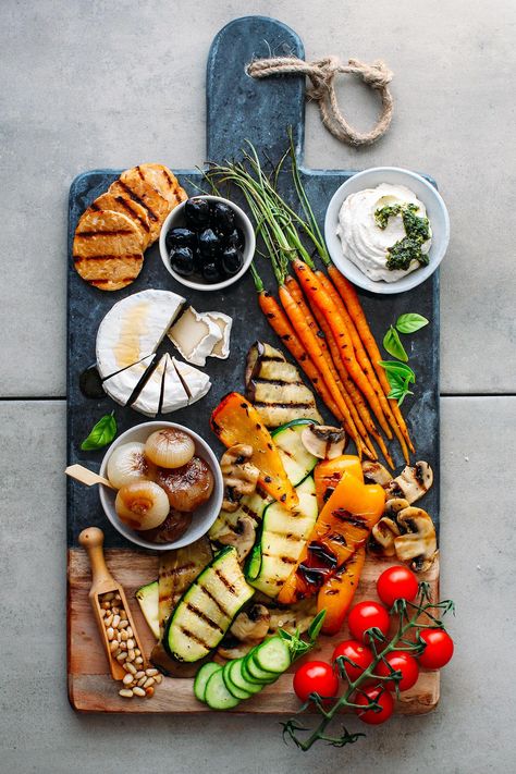 Loaded Vegan Antipasto Platter Vegan Antipasto, Cheese Plates Appetizer, Marinated Vegetables, Cheese Plates, Grilled Peppers, Vegetable Platter, Antipasto Platter, Appetizer Platters, Grilled Veggies