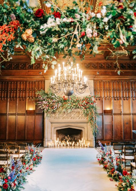 A Classic, Cosy Wedding at the University Club of Chicago - Over The Moon University Club Chicago Wedding, Chicago Winter Wedding, University Club Of Chicago Wedding, Wedding Manifestation, Cosy Wedding, Chicago Winter, February Wedding, Chicago Wedding Venues, November Wedding