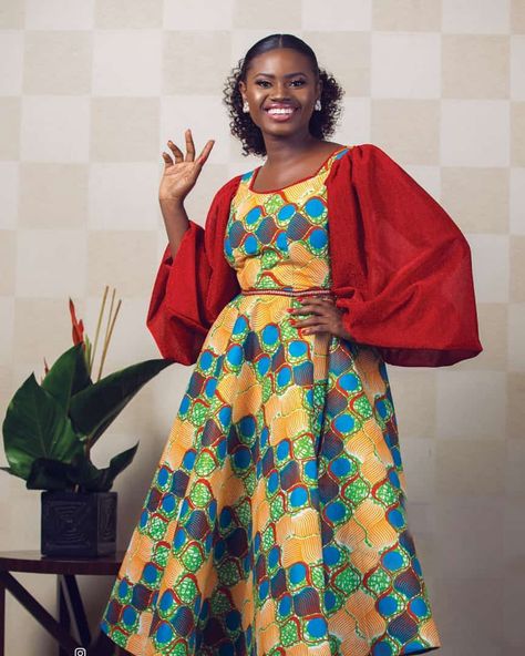 Travel Influencer, Trendy Ankara Styles, Sunday Inspiration, African Fabric Dress, African Dresses For Kids, African Wear Dresses, African Print Dress Designs, Afrikaanse Mode, Ankara Dresses