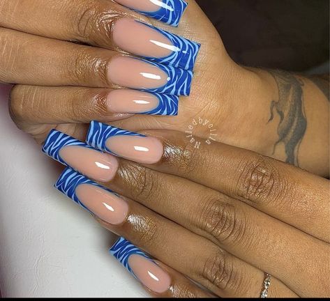 Blue Tiger Nails Designs, Blue Zebra Print Nails, Blue Zebra Nails, Nail Art Blue, Nail Art French, Zebra Print Nails, Tiger Nails, Blue French Tips, Nail Work