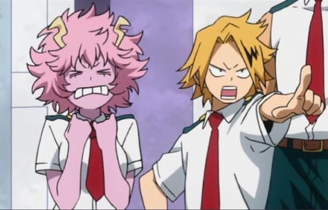 Kaminari X Mina, Denki Screencaps, Anime Screenshots Scene, Denki And Mina, Mina And Denki, Mha Base, Mha Screencaps, Kaminari Denki, Mina Ashido