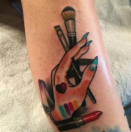 Make Up Artist Tattoos Ideas, Makeup Artist Tattoo Ideas, Makeup Tattoo Ideas, Bisexual Tattoo, Cosmetology Tattoos, Makeup Artist Tattoo, Brush Tattoo, Makeup Tattoo, Red Ink Tattoos