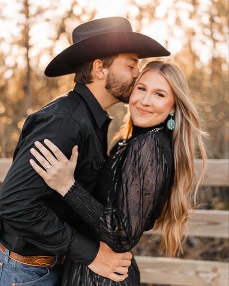 Love, couples, western, country, boho, engagement photos, horses, horse farm, field, pasture, fencing, turquoise jewelry, cowboy hat, pearl snap, black dress, sunset, engagement ring Dancing Engagement Photos, Homecoming Dance Pictures, Couple Horse Photography, Western Engagement Pictures, Western Couple Photoshoot, Western Couples, Western Engagement Photos, Couples Dancing, Country Engagement Pictures