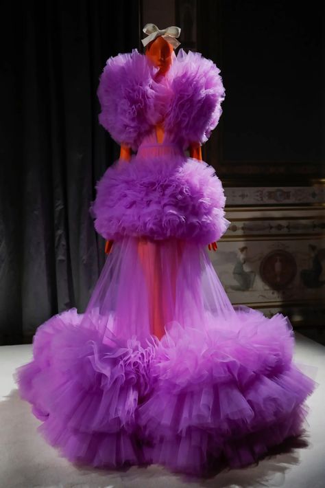 Party Dresses Women, Giambattista Valli Couture, Mermaid Gown Prom, Formal Party Dresses, Tulle Dresses, Conceptual Fashion, Prom Dresses Gowns, Formal Party Dress, Fashion Couture