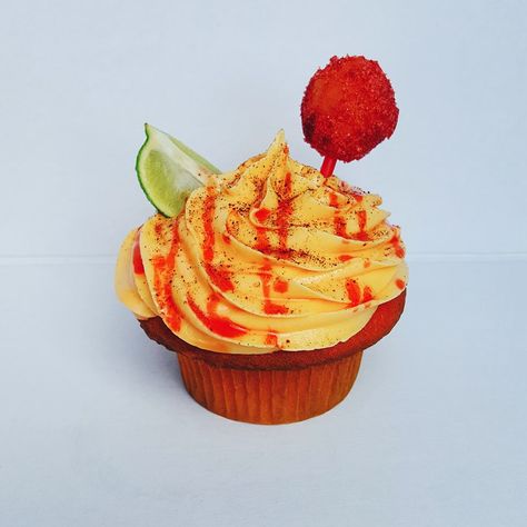 Mangonada Cupcakes Mangonada Cupcake, Simple Sweets, Eat Cupcakes, Cupcake Wars, Lemon Cupcakes, Themed Desserts, Cafe Food, Cupcake Recipes, No Bake Cake