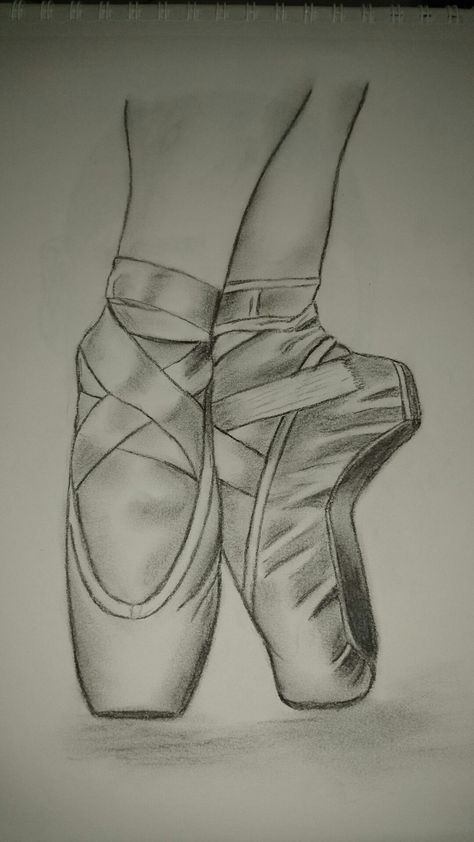 Drawing Of Pointe Shoes, Pointe Shoes Sketch, Ballet Pointe Shoes Drawing, Ballet Slippers Drawing, Ballet Shoes Painting, Ballerina Shoes Drawing, Pointe Shoes Drawing, Ballet Shoes Drawing, Ballerina Sketch