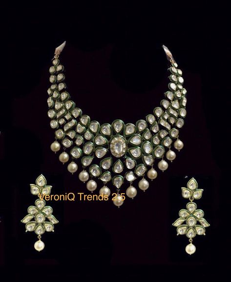 Umrao Jewels, Bride Necklace Wedding, Bridal Asia, Bridal Jewellry, Meenakari Necklace, Bridal Jewellery Inspiration, Kundan Necklace Set, Bride Necklace, Polki Necklace