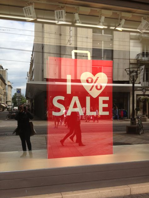 C - "sale" window display - Geneva - July 2013 Sale Window Display Visual Merchandising, Sale Window Display, Internet Best Friends, Retail Signage, Sale Sign, Sale Windows, Shop Sign Design, Shop House Ideas, Seasonal Displays