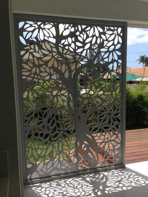 Outdoor Partition, Backyard Fence Ideas Privacy, Cheap Privacy Fence, Diy Privacy Fence, Patio Privacy Screen, Laser Cut Screens, Patio Privacy, Outdoor Screens, Screen House