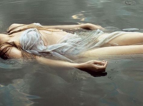 nicasia • the folk of the air Siren Mermaid, Water Nymphs, Mermaid Aesthetic, Sea Witch, Fantasy Aesthetic, Sirens, Photography Inspo, Divine Feminine, Aphrodite