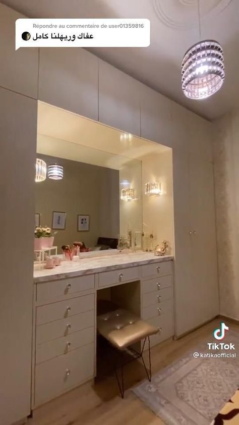 Makeup Room And Closet, Built In Makeup Vanity In Bedroom, Closet With Vanity Built In, Bedroom New Classic, Wardrobe Design With Dressing Table, Closet With Vanity, Vanity In Bedroom, Small Bedroom Ideas For Couples, Girl Apartment Decor