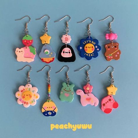 Earring Inspo, Homemade Stickers, Clay Keychain, Clay Sculpting, Ceramic Workshop, Clay Diy Projects, Polymer Clay Jewelry Diy, Clay Jewelry Diy, Cute Clay