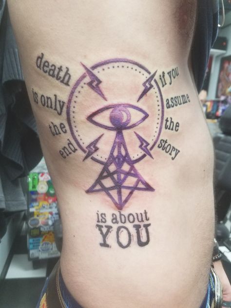 Welcome To Night Vale Tattoo, Wtnv Tattoo, Nightvale Tattoo, Night Vale Tattoo, The Magnus Archives Tattoo, Spooky Podcasts, Night Tattoo, Full Tattoo, Escape The Night