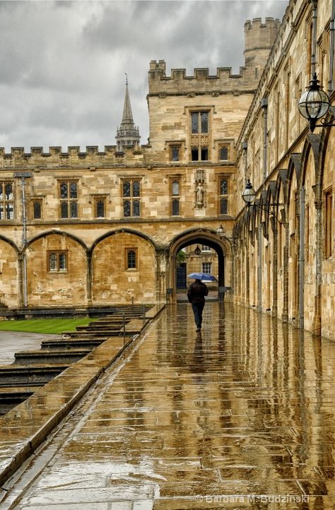 Walking In The Rain, Oxford, England ~ we visited Richard's rellies at Oxford, too.  I wonder what he's up to nowadays. 5 Solas, Red Rain, Oxford England, Walking In The Rain, Christ Church, On A Rainy Day, England And Scotland, Oxford University, A Rainy Day