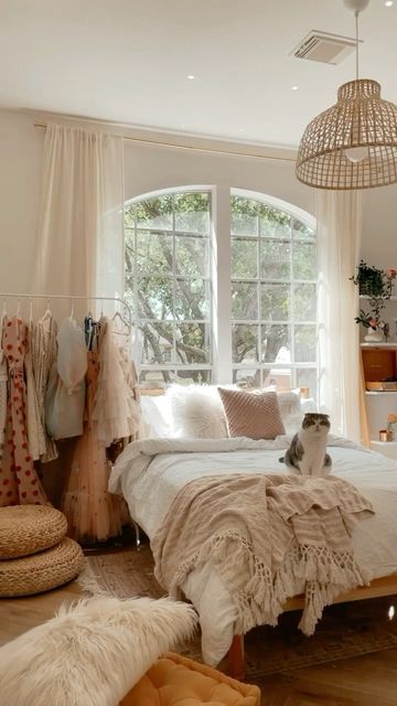 Bed Under Window Ideas, Bed In Front Of Window Ideas, Bed Infront Of Window, Bed In Front Of Window, Bed Against Window, Window Headboard, Tiktok Room, Bedroom Bliss, Dreamy Room