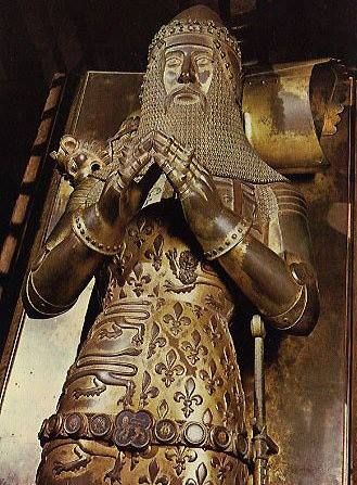 Tomb of Edward The Black Prince (1330-1376), Canterbury Cathedral Edward The Black Prince, The Black Prince, House Of Plantagenet, Canterbury Cathedral, Famous Graves, Heroic Fantasy, Wars Of The Roses, Cemetery Art, Richard Iii